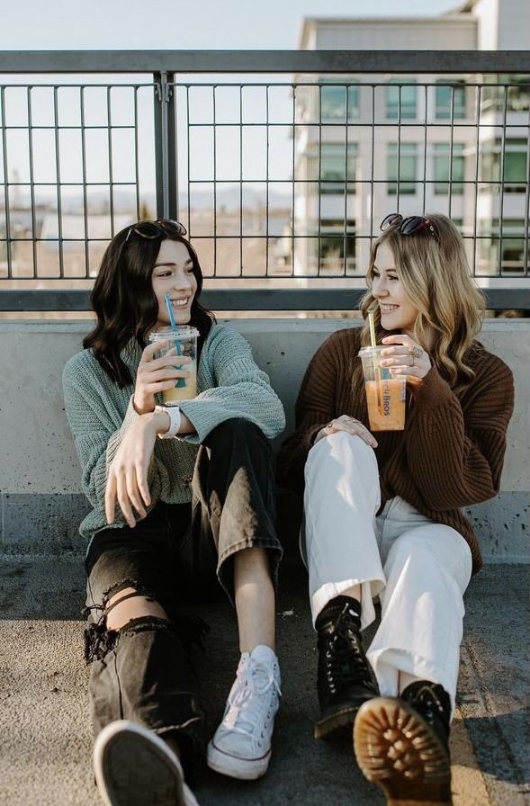 friendship-day-dp-girl friendship-day-dp-girl