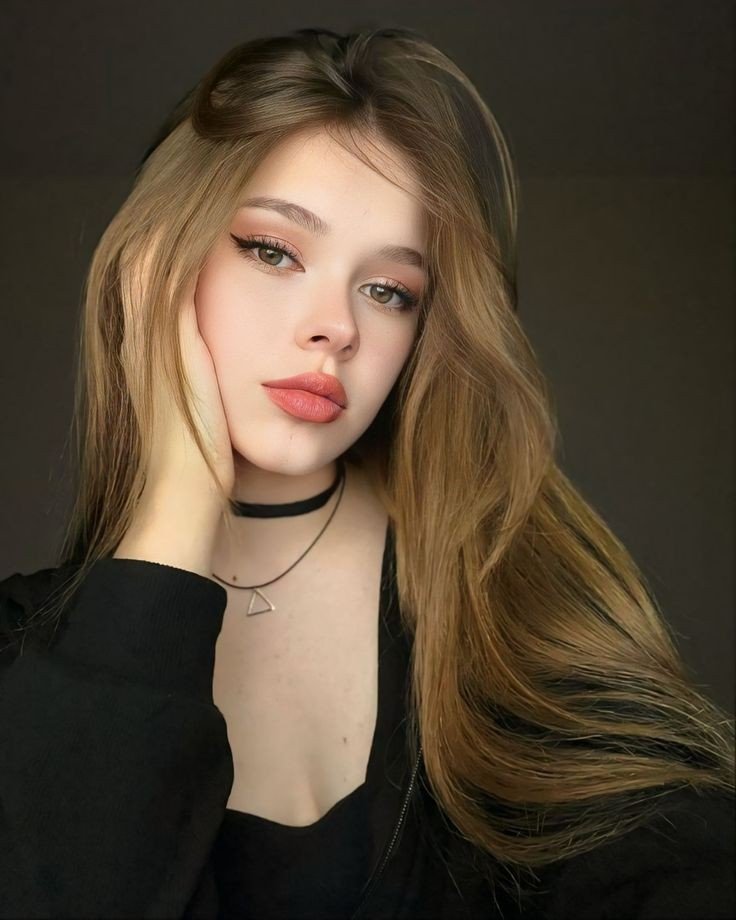 hidden-face-girl-pic-aesthetic hidden-face-girl-pic-aesthetic