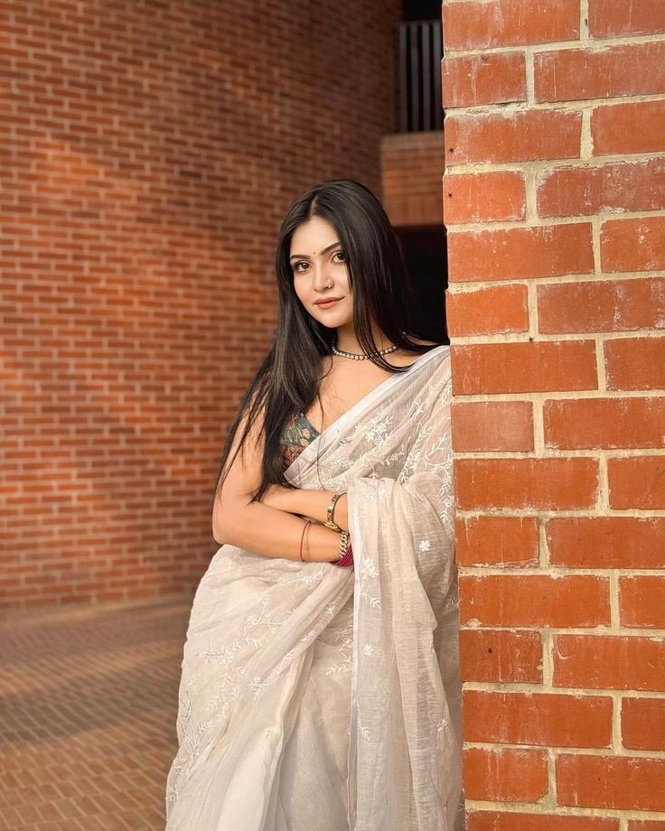 instagram-dp-for-girls-aesthetic-attitude-simple instagram-dp-for-girls-aesthetic-attitude-simple
