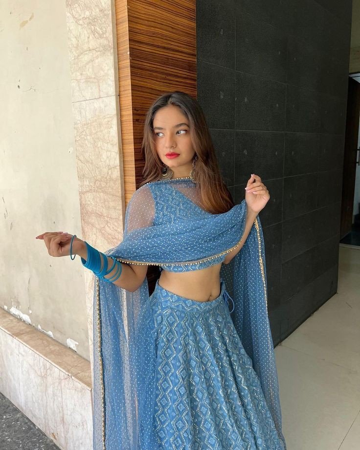 instagram-dp-for-girls-attitude-stylish instagram-dp-for-girls-attitude-stylish