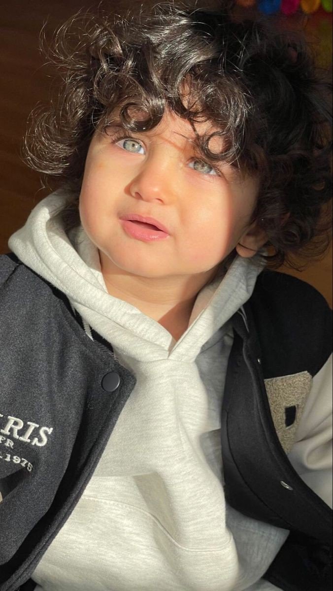 cute-baby-girl-attitude-dp cute-baby-girl-attitude-dp