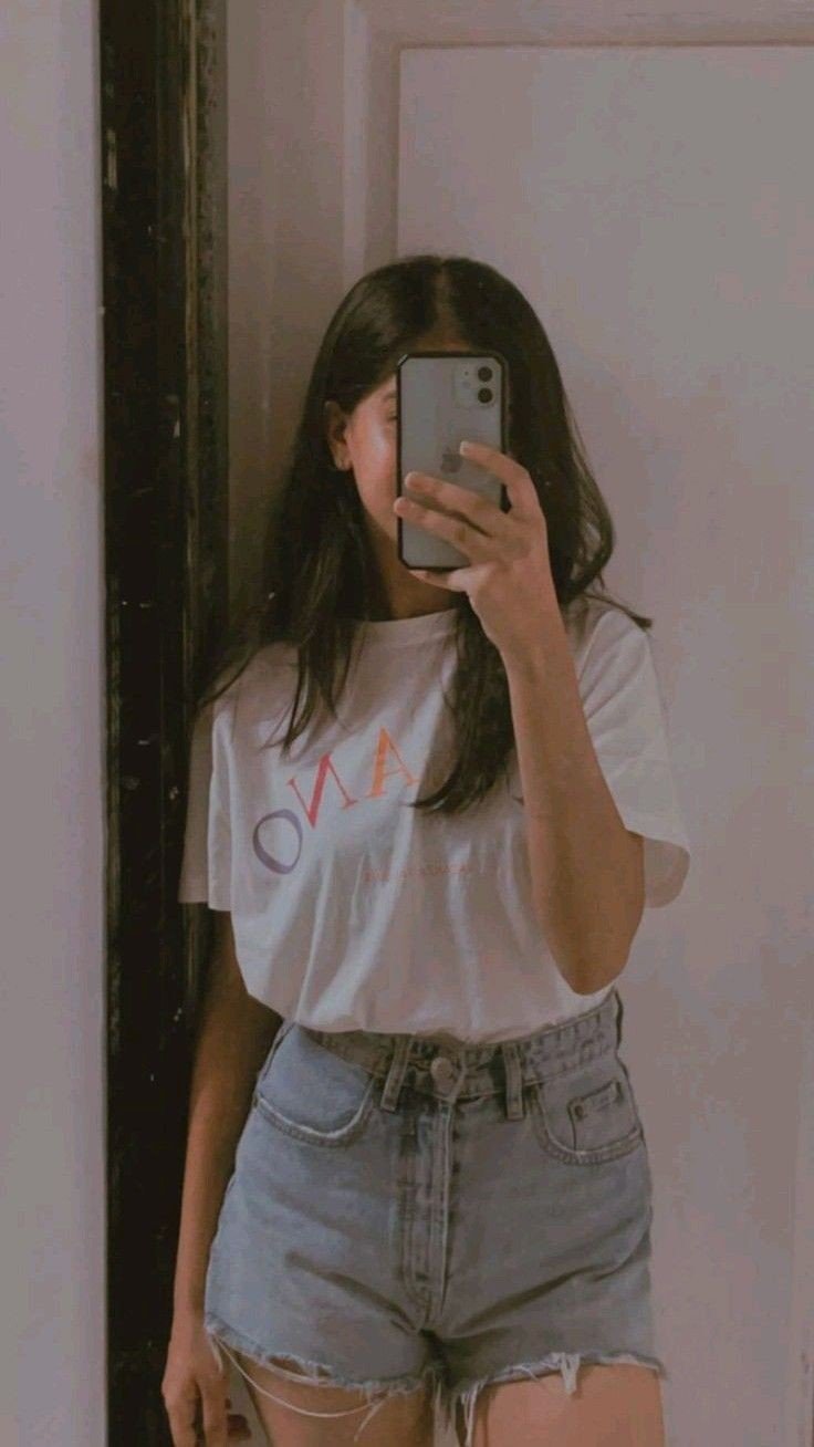 mirror-selfie-boy-dp-for-instagram mirror-selfie-boy-dp-for-instagram