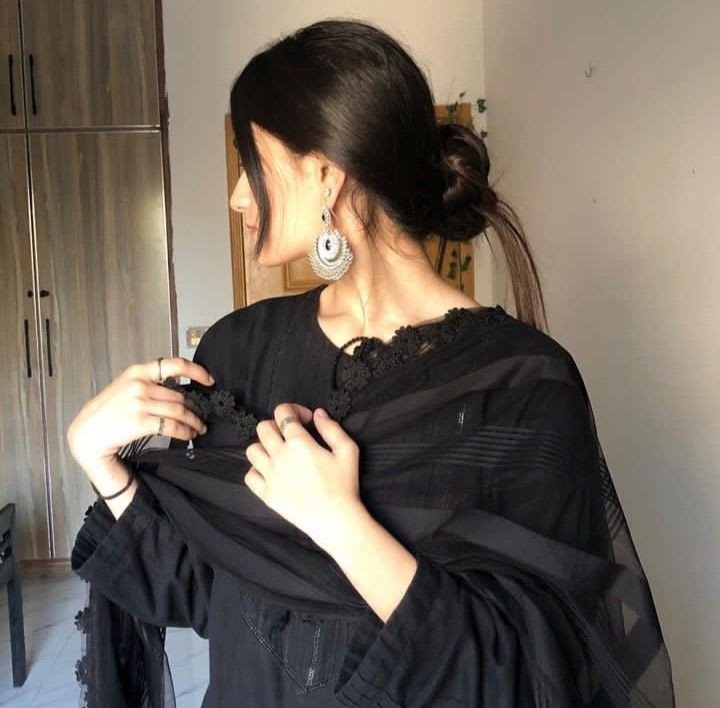 whatsapp-dp-for-girls-attitude-aesthetic whatsapp-dp-for-girls-attitude-aesthetic