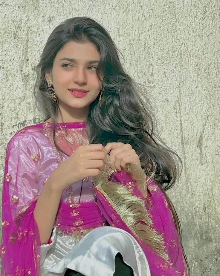 attitude-girl-dp-a attitude-girl-dp-a