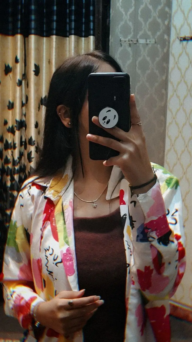 attitude-girl-dp-a attitude-girl-dp-a