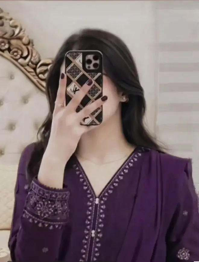 attitude-girl-dp-black-shadow attitude-girl-dp-black-shadow