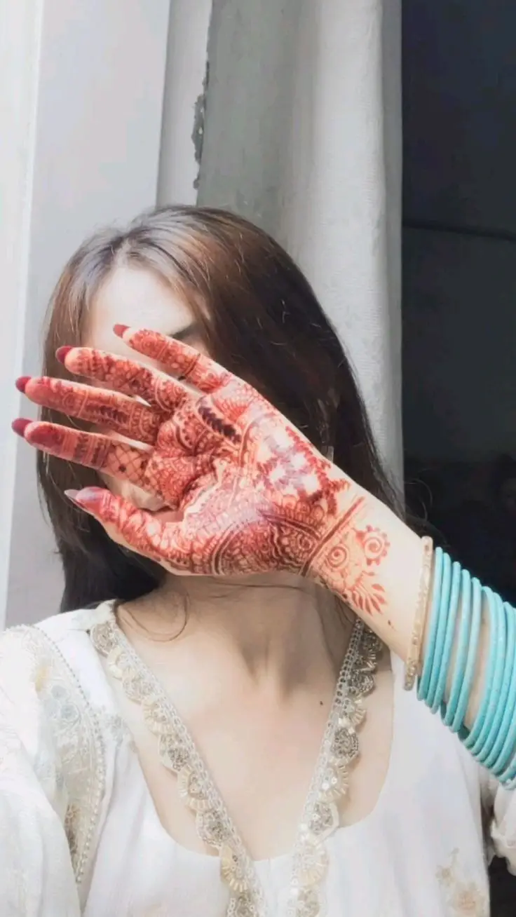 attitude-girl-dp-cap attitude-girl-dp-cap