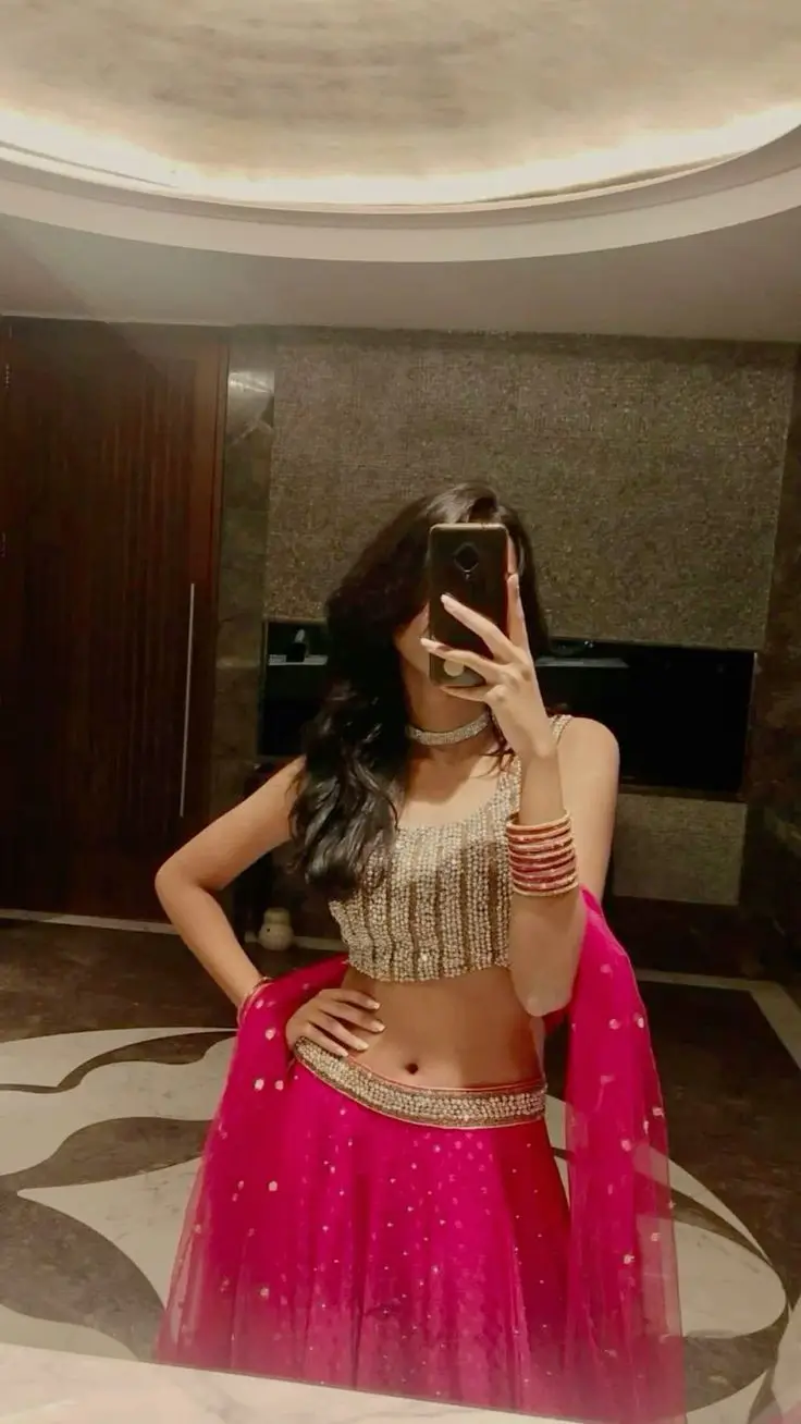 attitude-girl-dp-for-instagram-black-in-english attitude-girl-dp-for-instagram-black-in-english