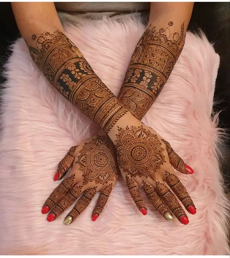 back-hand-mehndi-design-arabic-easy back-hand-mehndi-design-arabic-easy