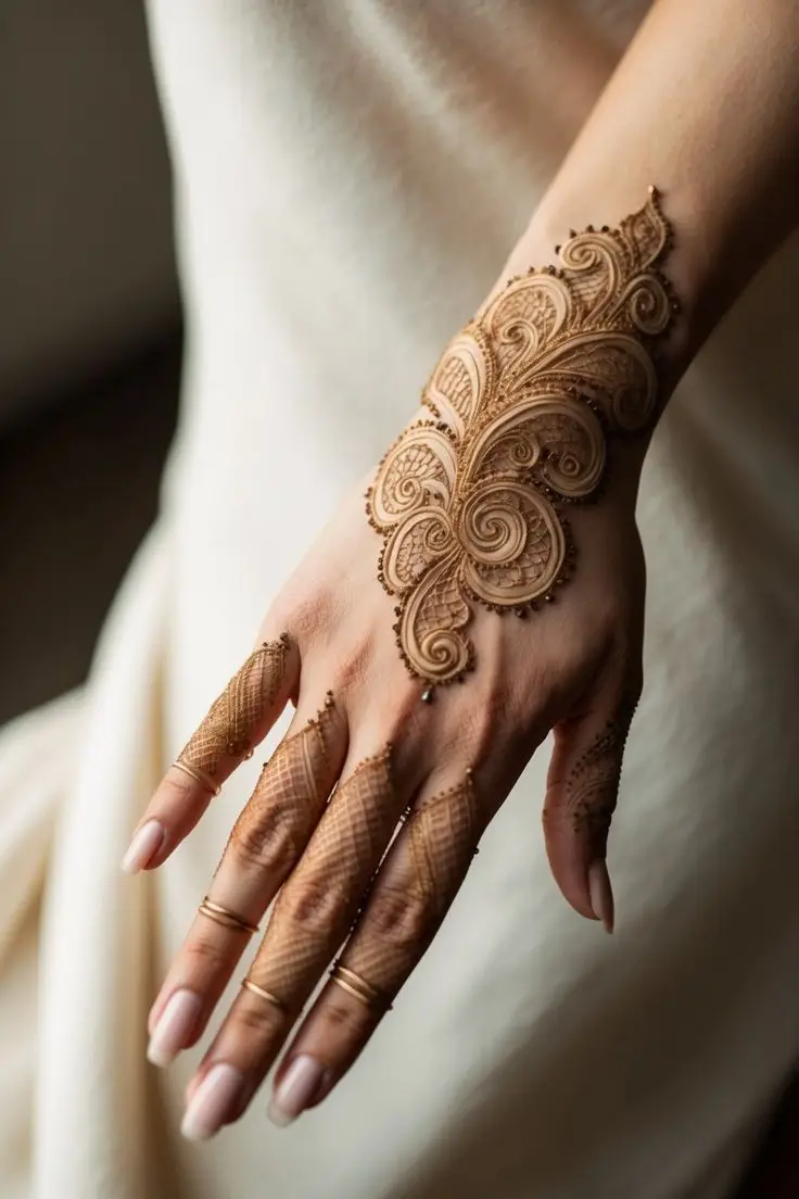 back-hand-mehndi-design-arabic-simple-and-beautiful back-hand-mehndi-design-arabic-simple-and-beautiful
