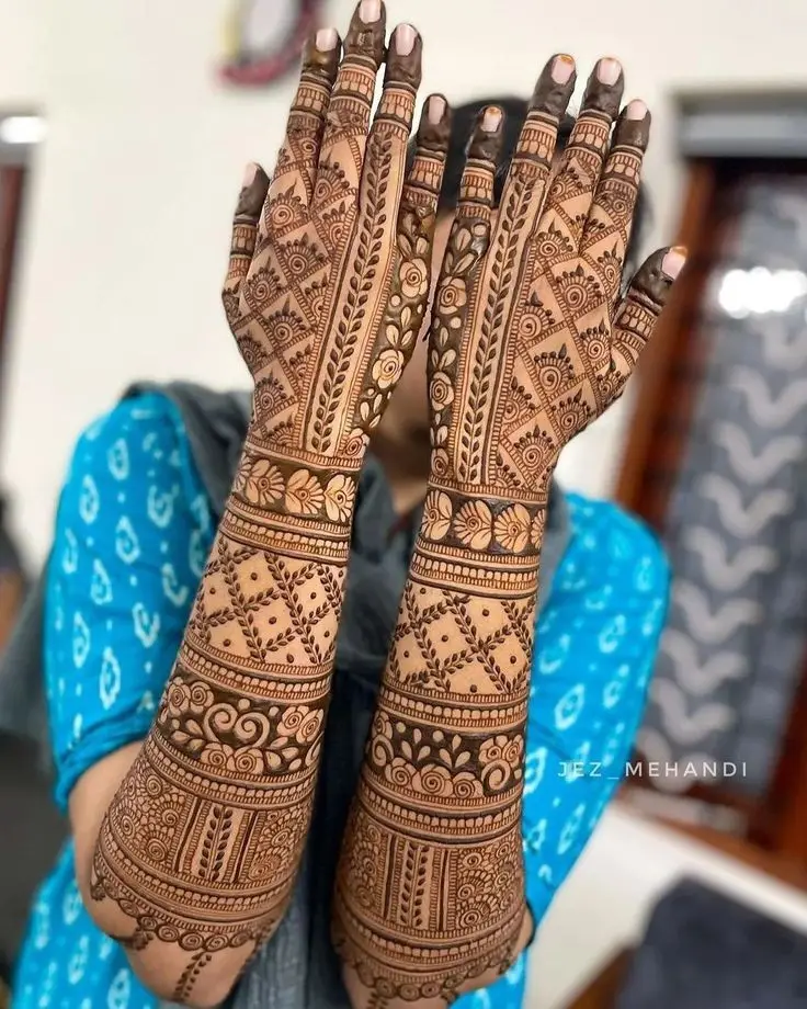 back-hand-mehndi-design-dubai back-hand-mehndi-design-dubai