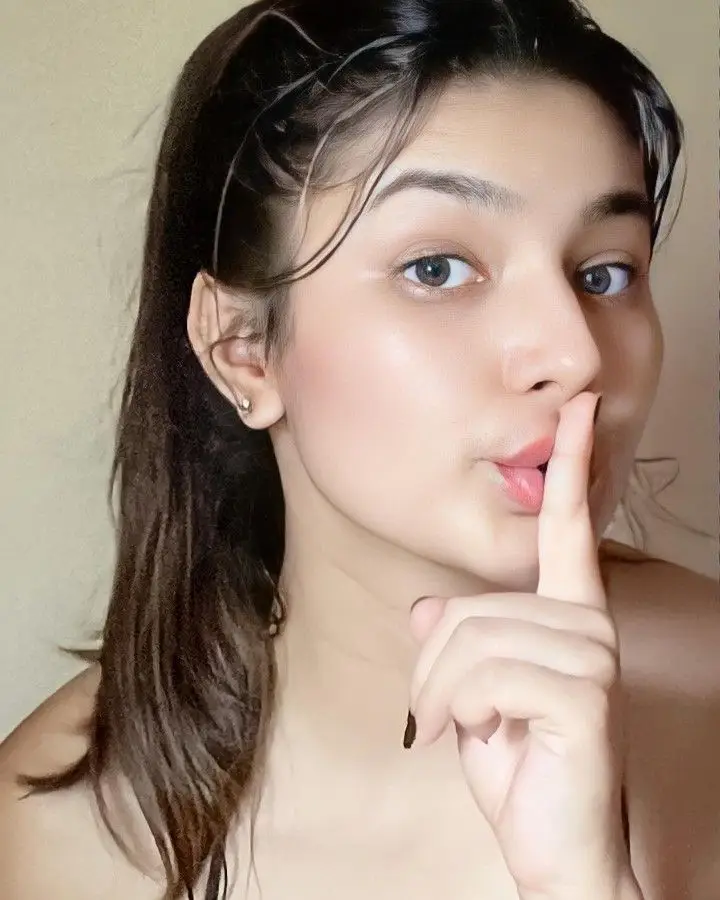 beautiful-single-girl-dp-indian beautiful-single-girl-dp-indian