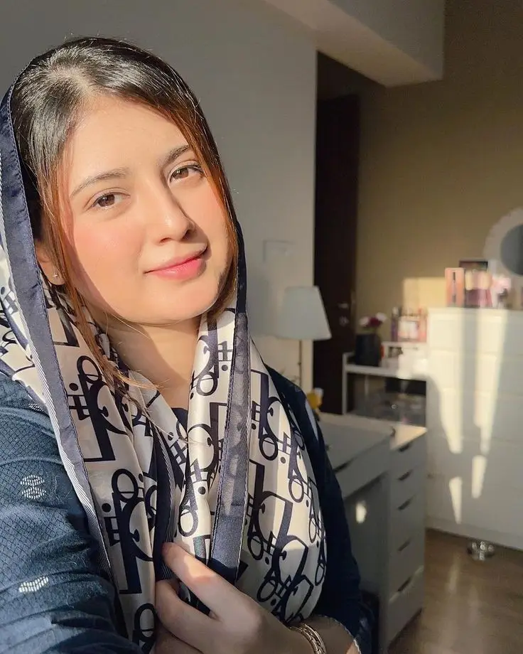 beautiful-single-girl-dp-new beautiful-single-girl-dp-new