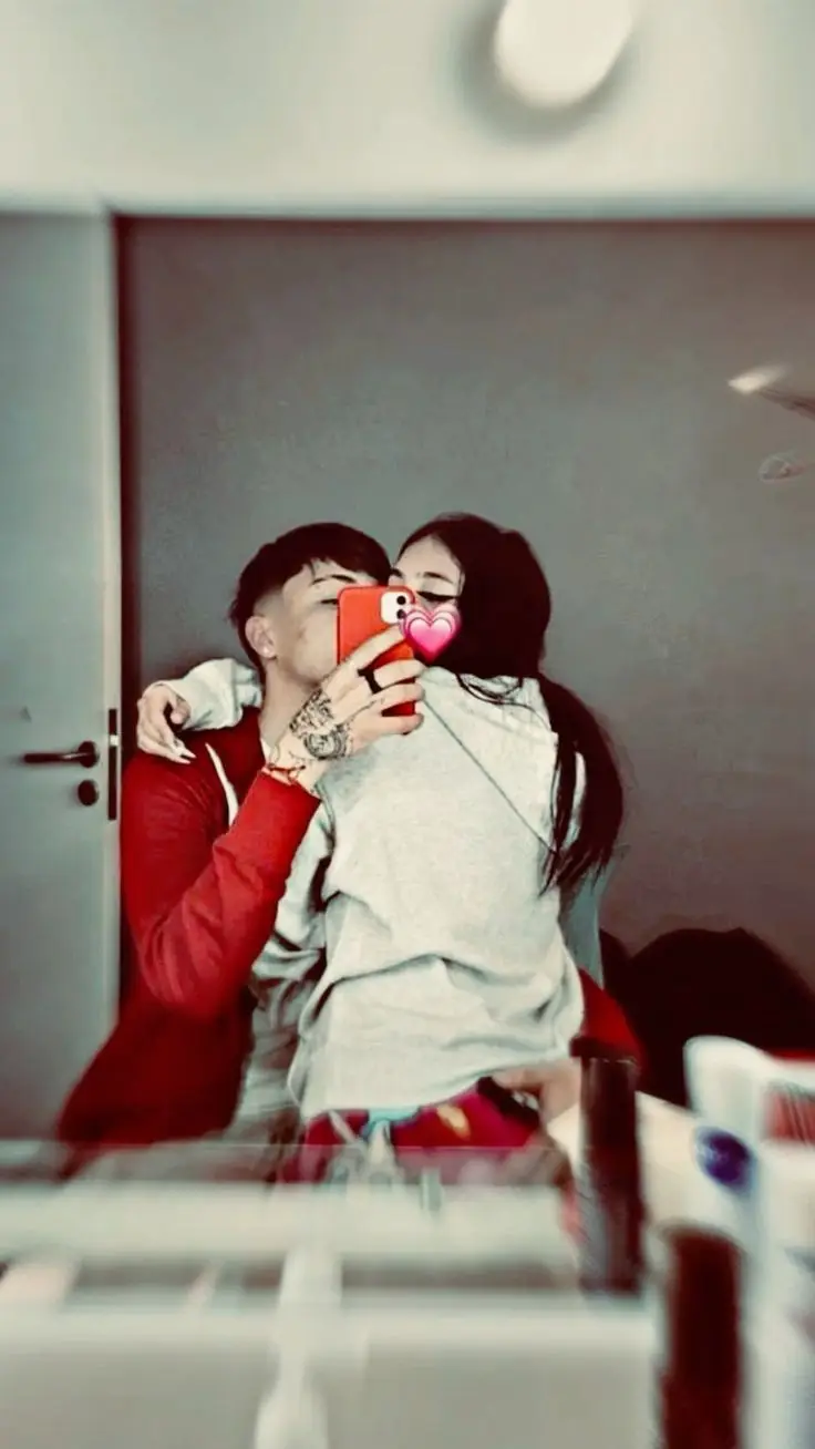 couple-profile-love-dp couple-profile-love-dp