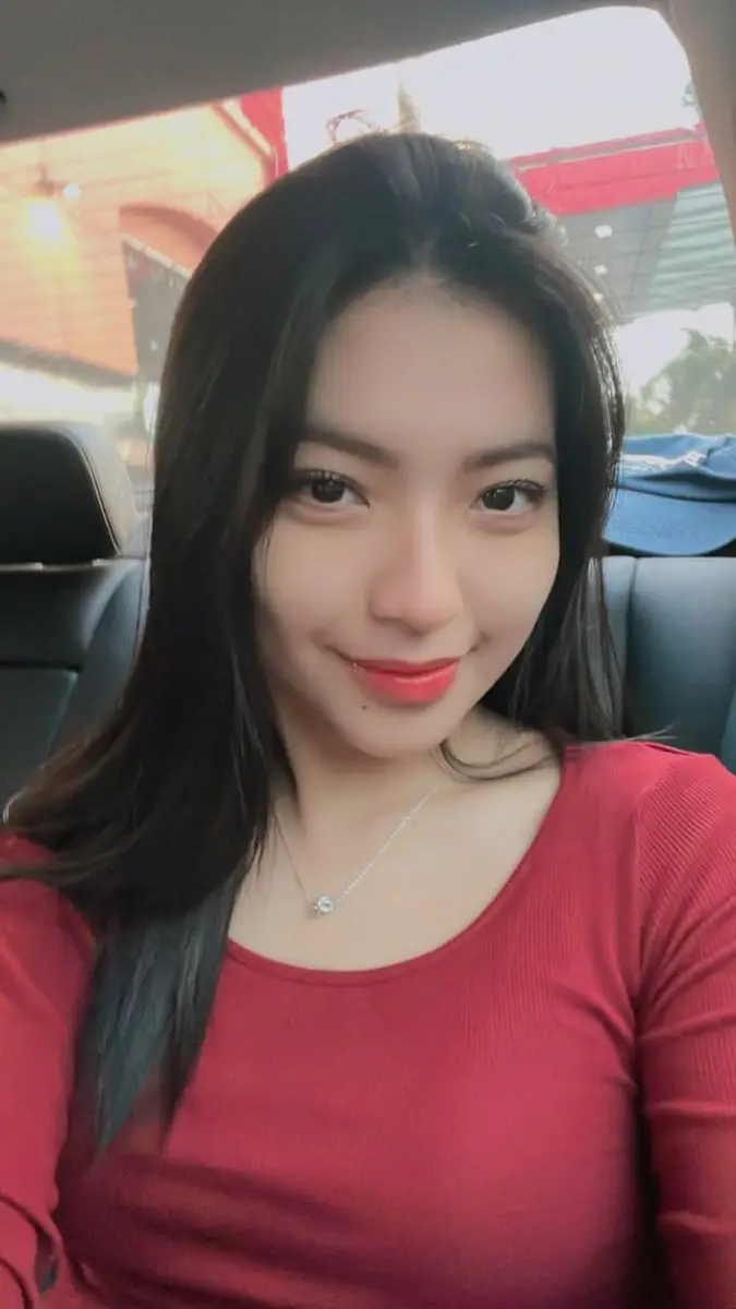 cute-girl-pic-instagram-simple-attitude cute-girl-pic-instagram-simple-attitude