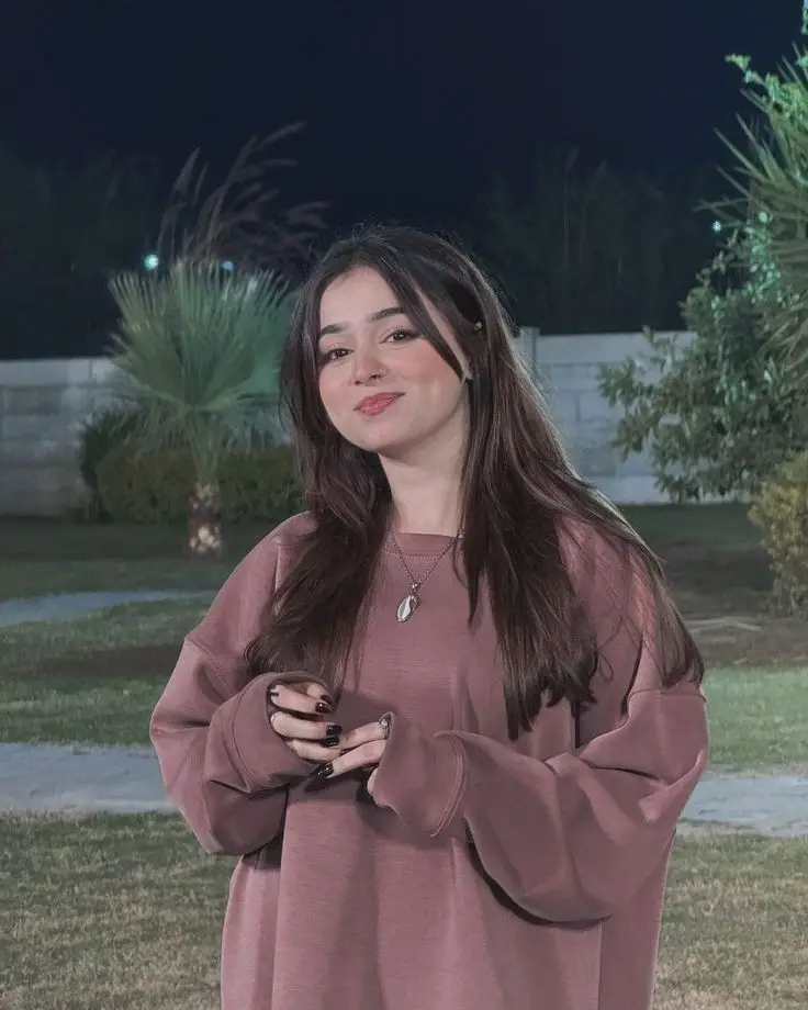 cute-simple-girl-pic-for-dp cute-simple-girl-pic-for-dp