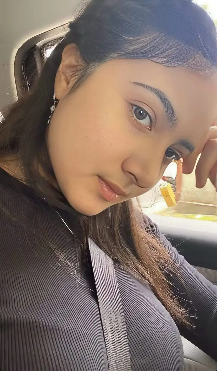 cute-simple-girl-pics cute-simple-girl-pics