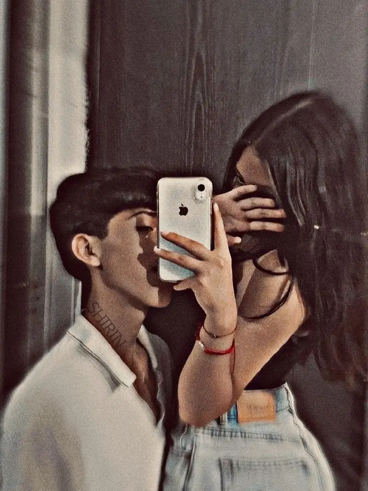 insta-profile-love-dp insta-profile-love-dp