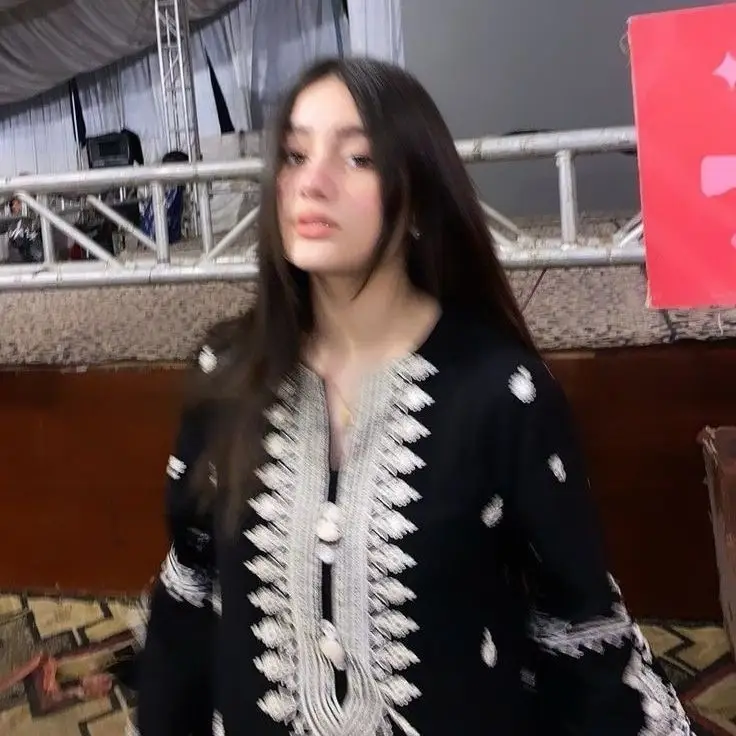 sad-dp-girl-alone-attitude-for-instagram sad-dp-girl-alone-attitude-for-instagram