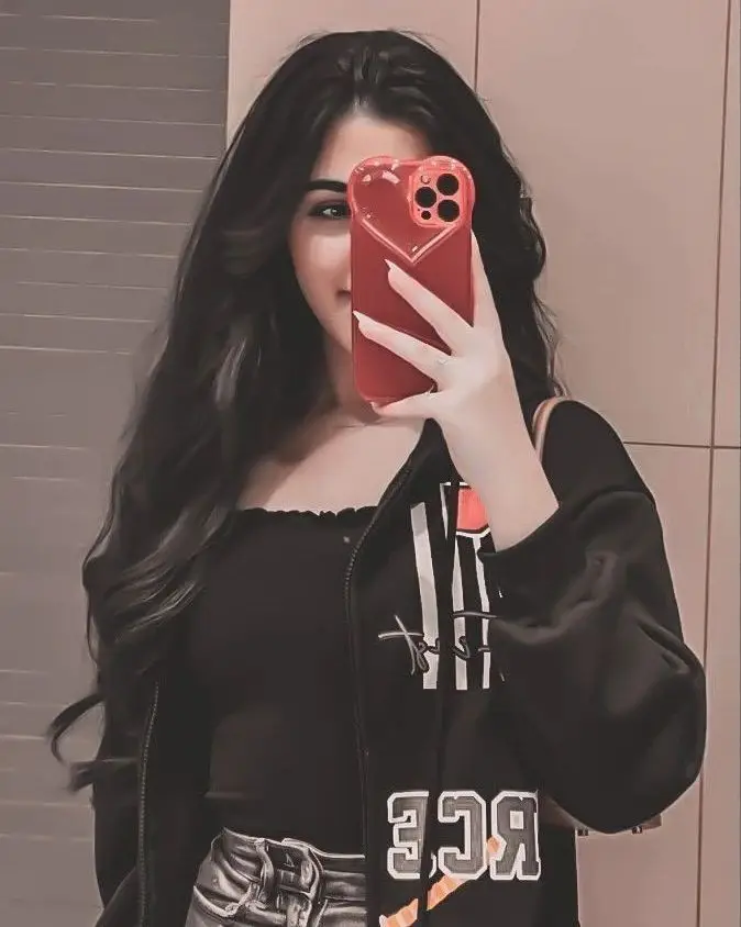 single-attitude-girl-dp single-attitude-girl-dp