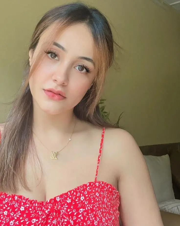 single-girl-attitude-dp-cartoon-for-instagram single-girl-attitude-dp-cartoon-for-instagram