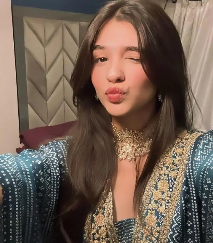 single-girl-attitude-dp-for-instagram single-girl-attitude-dp-for-instagram