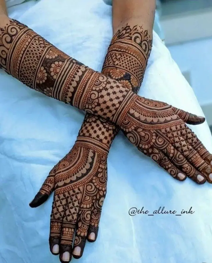 stylish-back-hand-mehndi-designs-bridal-simple-and-beautiful stylish-back-hand-mehndi-designs-bridal-simple-and-beautiful