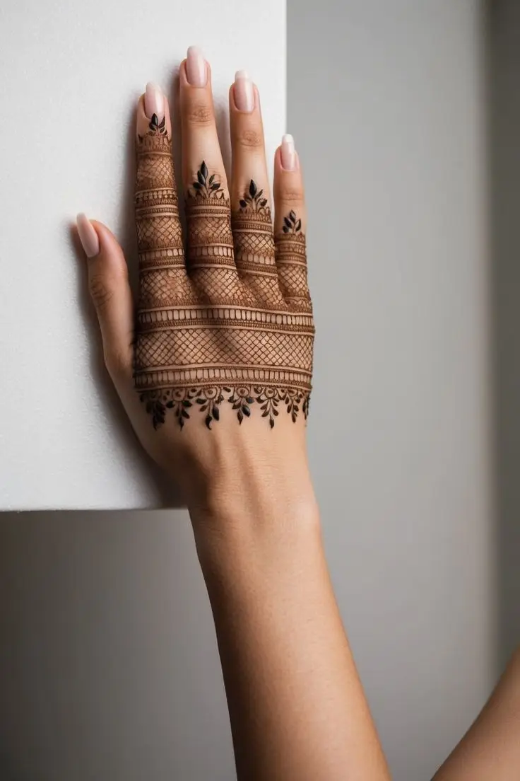 stylish-back-hand-mehndi-designs-bridal-simple-and-beautiful stylish-back-hand-mehndi-designs-bridal-simple-and-beautiful